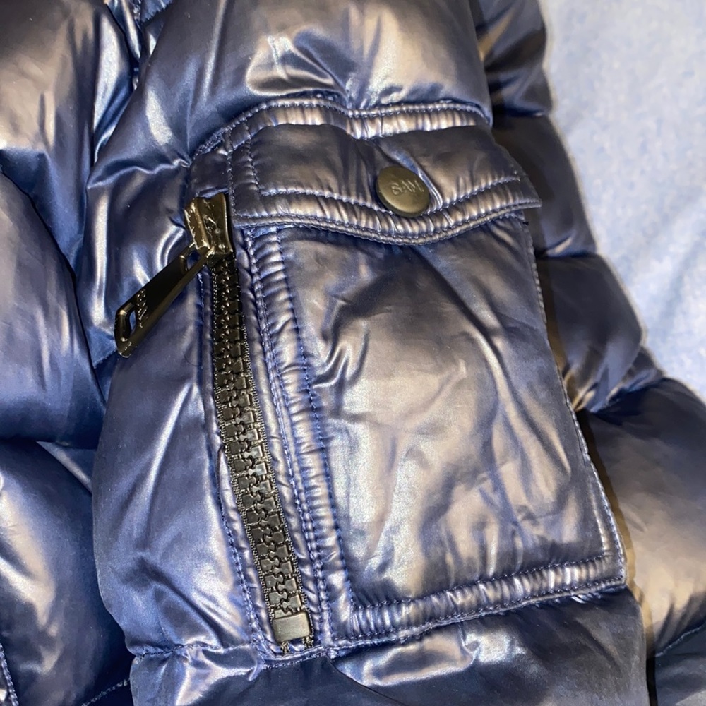 Sam. Puffer Coat - Picture 3 of 8